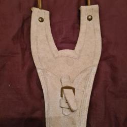 Porte baïonnette en buffle blanc pour Mousqueton ou autre lebel etc  A25.1