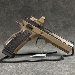 Pistolet CZ 75 Shadow 2 FDE OR "Kit LEUPOLD Delta Point PRO" cal. 9x19 - Occasion