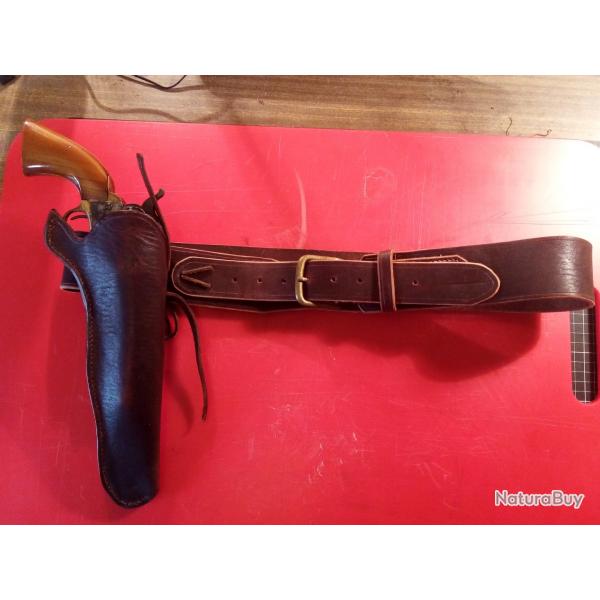 Holster western avec sa ceinture