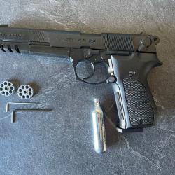 Pistolet Walther CP 88 Compétition black CO2 cal 4.5mm + capsules