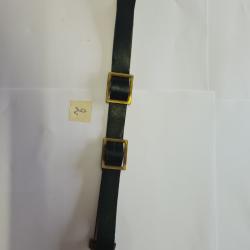 Jugulaire laiton de casque a pointe , en reproduction   A25