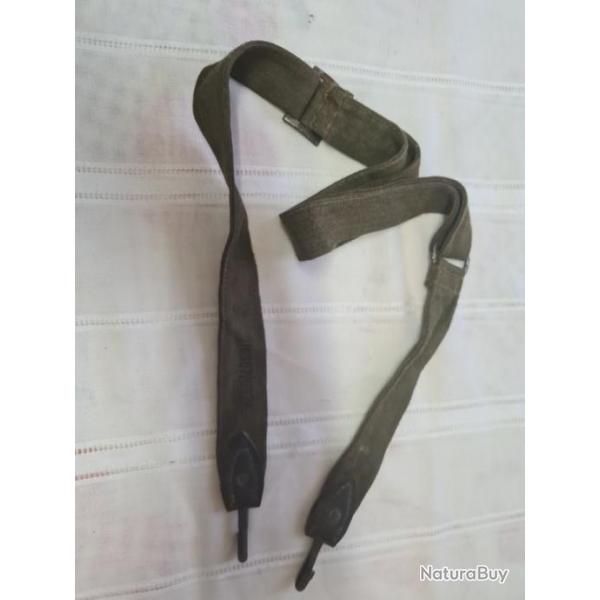 Bretelle pour sac a pain Allemand   WH  WW2 original      A25