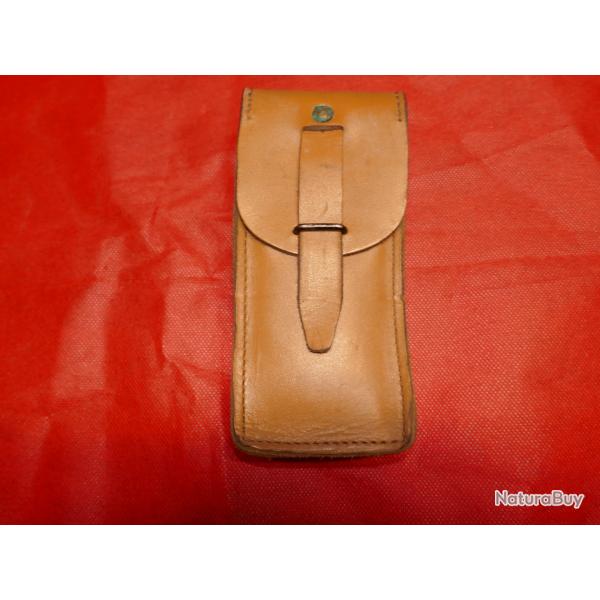 UC cuir de MAT 49 complte