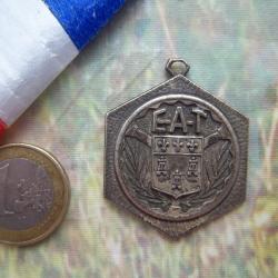 médaille militaire vintage école d'application du train Tours
