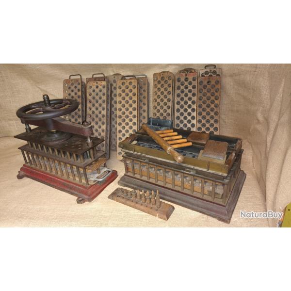 Ancienne presse 19 me avec diverses  accessoires pour chargement de cartouche diffrents calibre