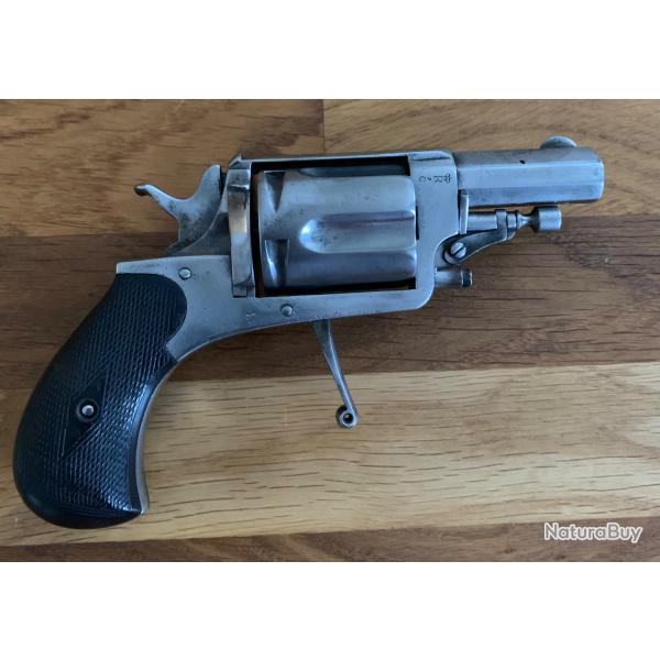 Revolver 8.92