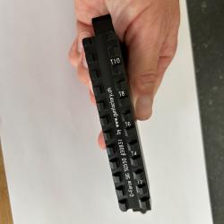 Rail pour SIG 550 FASS 90 , G-force gunfactory clipable avec tunnel de visée inférieur