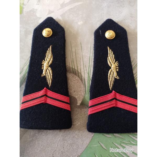 1 jeu d epaulette arme de l'Air caporal Avec attache