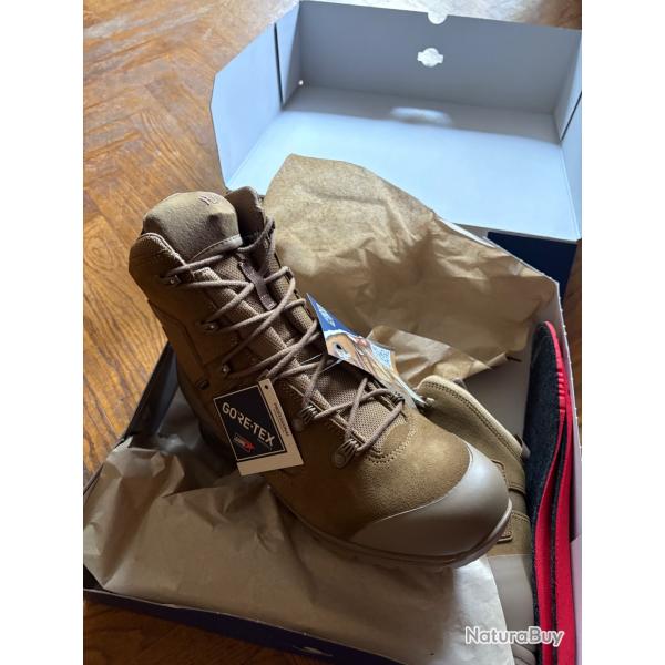 Chaussure tactique  Haix zone tempre point. 44