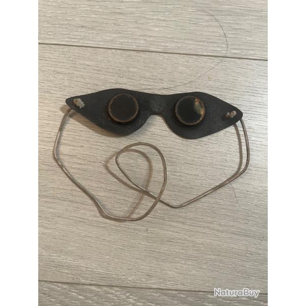 une paire de lunettes de vue solaire allemande ww2