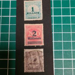 LOT DE TROIS TIMBRES ALLEMANDS SURCHARGES WW2 39/45