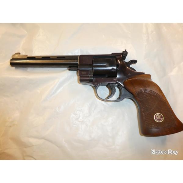 revolver ARMINUS  HW 9st cal 22lr en 6"