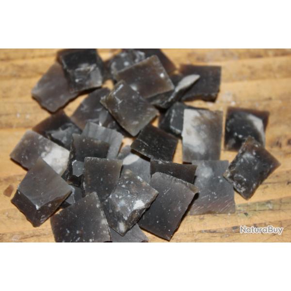 Lot de 10 silex noirs / pierres 3/4" pour carabines style Mortimer, Jgers etc...