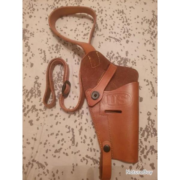 tui , Holster de poitrine pour colt US  en reproduction    A25