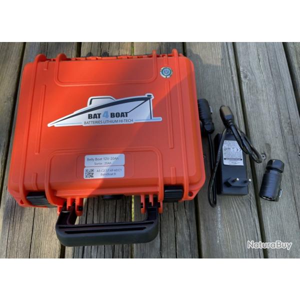 Kit batterie lithium Bellyboat LiFePo4 12V 20Ah avec chargeur 3A