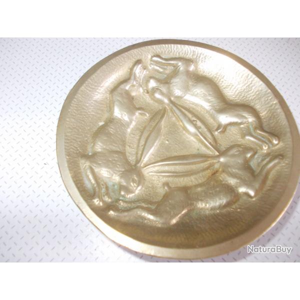 VIDE POCHES MOTIF LIEVRE EN BRONZE