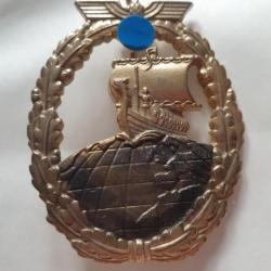 Badge   Allemand WW2 en reproduction  A25