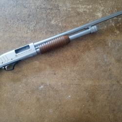Fusil à pompe 12/76