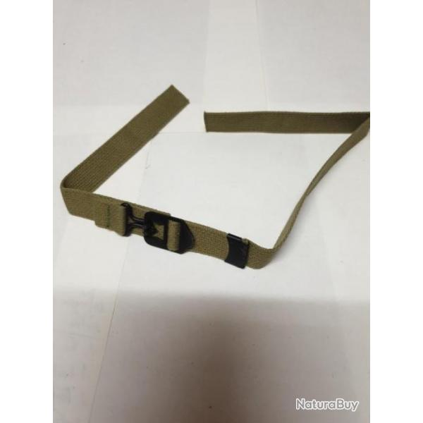 Jugulaire de casque lourd US WW2  en reproduction   A25.11