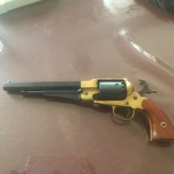 1858, Remington pietà calibre 44. Bon état.