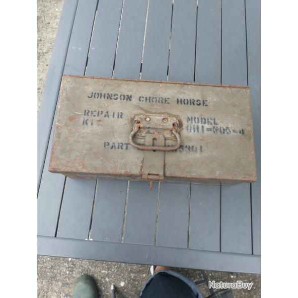 Caisse US Ww2 pour pices dtaches de groupe lectrogne. Longueur 38cms.largeur 20cms.hauteur 12cm