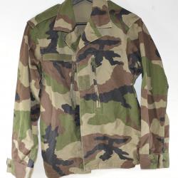 Veste de treillis armée Française. Taille 80M (XS) camouflage Europe. Surplus survie chasse pêche