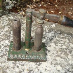 OUTIL ANCIEN POUR CARTOUCHES A IDENTIFIER