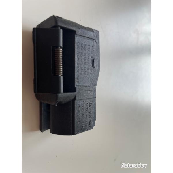 Chargeur blaser r93 neuf