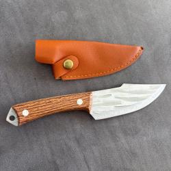 Couteau avec étui marron
