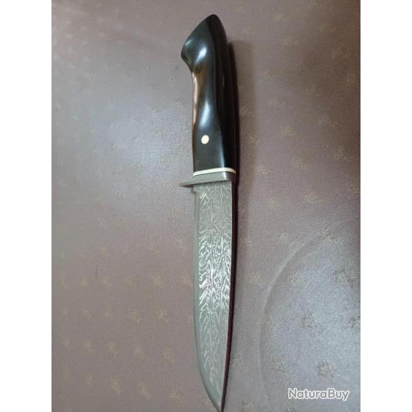 Couteau forg  par Jean Paul Sire damas barreaux motif explosion manche en phacochre bne