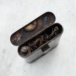 RARE Nécessaire K98 incomplet de teinte bleue FALLSCHIRMJÄGER LW LUFTWAFFE - ref BRA25NEC001