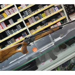 CARABINE BLASER R8 SUCCESS LUXUS BOIS GRADE 4 CALIBRE 30-06 CANON SANS ORGANES DE VISSES FILETE NEUF