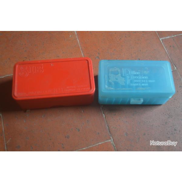 2 boites a munitions pour 38 Spcl / 357 mag