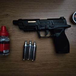 Pistolet SA 10 umarex 4.5mm + de 3 joules mecanisme de culasse blowback PACK PRET A TIRER