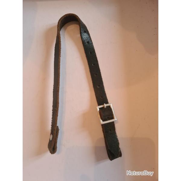 Trs belle jugulaire pour casque date 1940 pieces alu Allemand WW2 en reproduction , A25.6