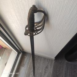 Sabre origine inconnue à restaurer dans son jus
