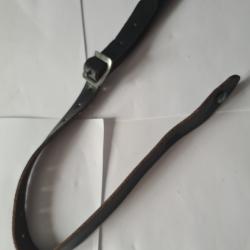 Très belle jugulaire pour casque fin de guerre Allemand WW2 en reproduction , A25.67