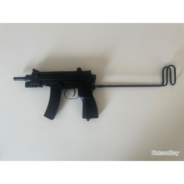 Scorpion VZ61 (Well R2)