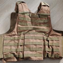 Gilet / porte TAN plaque airsoft