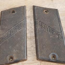 Paire de Plaquettes de pistolet BAYARD en 7.65mm