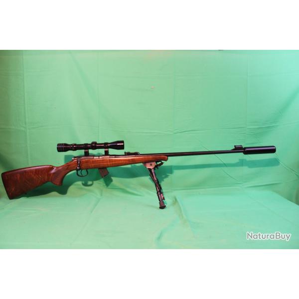 Carabine CZ + BIPIED +SILENCIEUX+Lunette Redfield