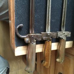 lot de 3 baîonnetes 3 types