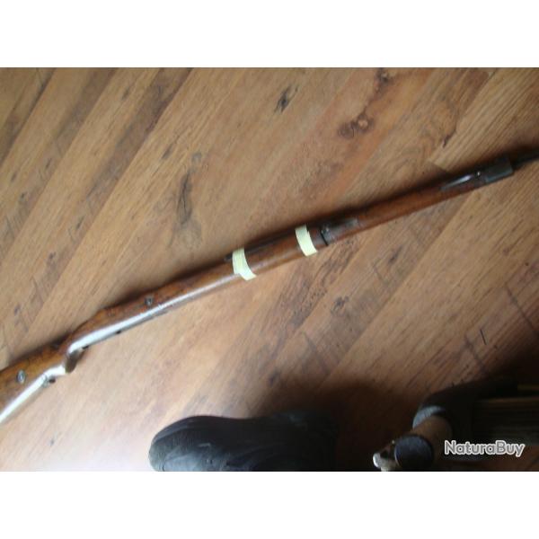 crosse de carcano avec grenadires