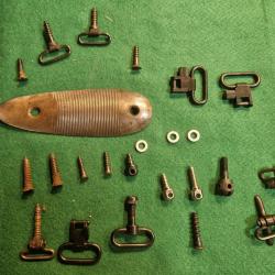 LOT DE GRENADIERES  POUR CARABINES OU FUSILS + PLAQUER COUCHE FUSIL CAL 12  EN METAL