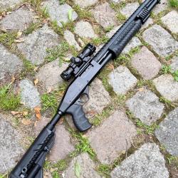 FUSIL A POMPE Taurus ST 12  CALIBRE 12/76 st 12 tactical avec point rouge UTG  6-4'' - Diam. 30mm