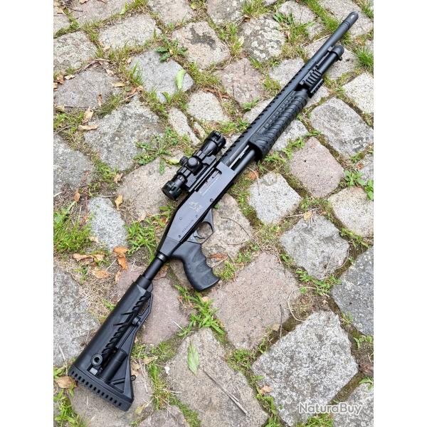 FUSIL A POMPE Taurus ST 12  CALIBRE 12/76 st 12 tactical avec point rouge UTG  6-4'' - Diam. 30mm
