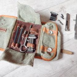 K31 : Trousse à pièces détachées pour armurier. Ordonnance suisse