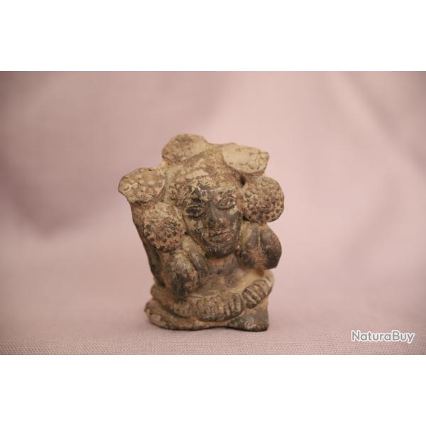 Tte de desse fminine en terre cuite - Inde, Empire Maurya, 3me-2me sicle avant J.C.