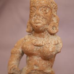 Statuette féminine en terre cuite - Inde, période Gupta, 4ème-6ème siècle