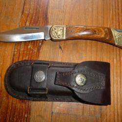 Couteau de chasse avec étui cuir